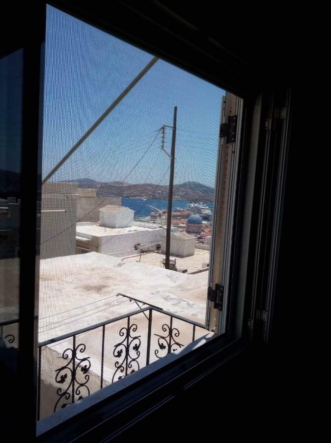 Soullas Apart -Ελλαδα- Ermoupoli Exterior foto